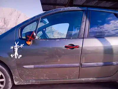 Second-hand car spare part left front door for renault modus confort dynamique oem iam references 