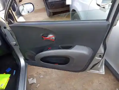 Peça sobressalente para automóvel em segunda mão forra / revestimento da porta dianteira direita por nissan micra (k12e) acenta referências oem iam 