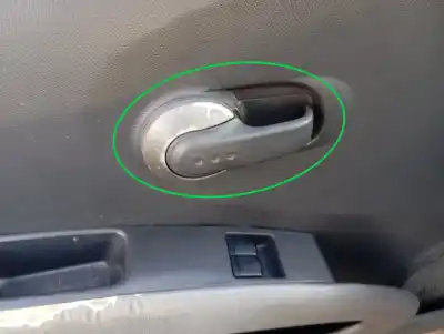Peça sobressalente para automóvel em segunda mão puxador interior dianteiro esquerdo por nissan micra (k12e) acenta referências oem iam 