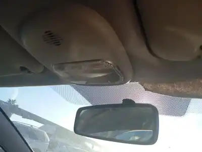 Pezzo di ricambio per auto di seconda mano luce interna per peugeot 407 sr confort riferimenti oem iam 