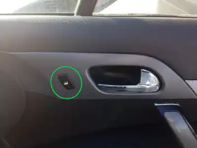 Pezzo di ricambio per auto di seconda mano interruttore alzacristalli anteriore destro per peugeot 407 sr confort riferimenti oem iam 