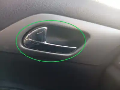 Pezzo di ricambio per auto di seconda mano maniglia interna anteriore sinistra per peugeot 407 sr confort riferimenti oem iam 