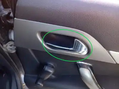 Pezzo di ricambio per auto di seconda mano maniglia interna posteriore destra per peugeot 407 sr confort riferimenti oem iam 