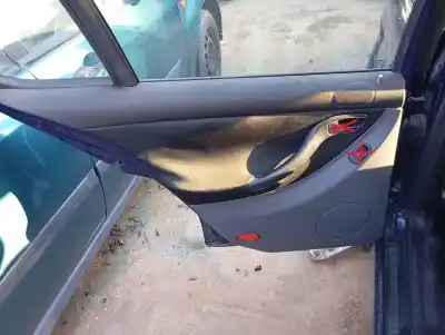 Peça sobressalente para automóvel em segunda mão FORRA / REVESTIMENTO DA PORTA TRASEIRA ESQUERDA por SEAT LEON (1M1)  Referências OEM IAM   