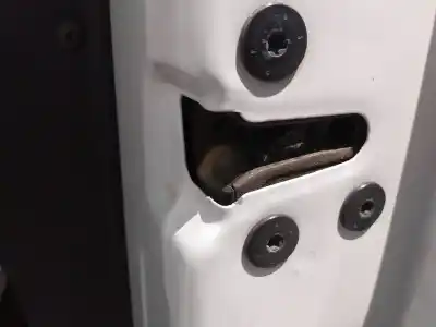 Pezzo di ricambio per auto di seconda mano Serratura Porta Anteriore Destra per RENAULT MASTER KIPPER L2H1 3.5t Riferimenti OEM IAM   