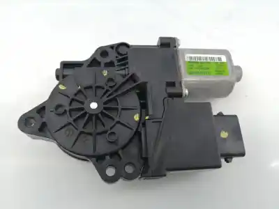 Second-hand car spare part left front window motor for kia cee´d drive oem iam references 82450a2710  