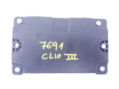 Pièce détachée automobile d'occasion  pour RENAULT CLIO III  Références OEM IAM 280246043R E2-A1-44-1 S180072001