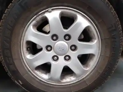 Pièce détachée automobile d'occasion jeu de jantes pour kia carnival 2.9 crdi cat références oem iam   