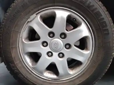 Pièce détachée automobile d'occasion jeu de jantes pour kia carnival 2.9 crdi cat références oem iam   