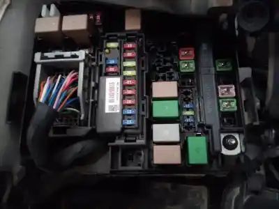 İkinci el araba yedek parçası röle/sigorta kutusu için hyundai elantra (md) confort oem iam referansları 919513x100  