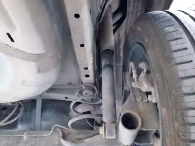 Автозапчасти б/у правый задний амортизатор за nissan pulsar (c13) acenta ссылки oem iam 