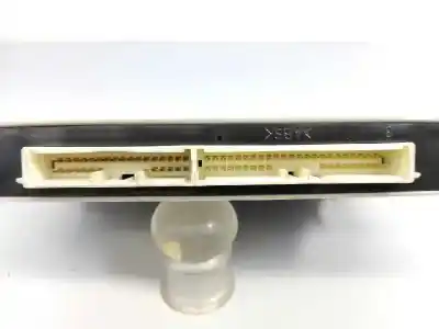 Peça sobressalente para automóvel em segunda mão módulo eletrônico por toyota auris (_e18_) 1.8 hybrid (zwe186_) referências oem iam 8999002140 e3-b2-8-3 2325004810