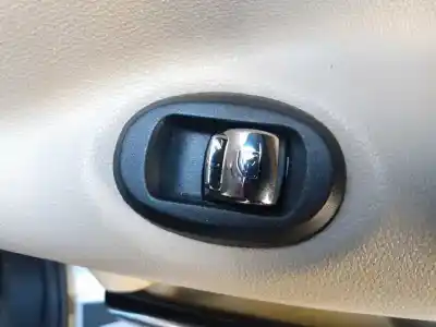 Pezzo di ricambio per auto di seconda mano comando alzacristalli posteriori destro per bmw mini countryman (r60) one d riferimenti oem iam 