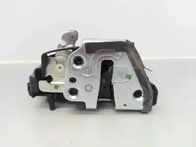 Peça sobressalente para automóvel em segunda mão fechadura da porta traseira esquerda por toyota auris advance referências oem iam  e2-b4-25-1 