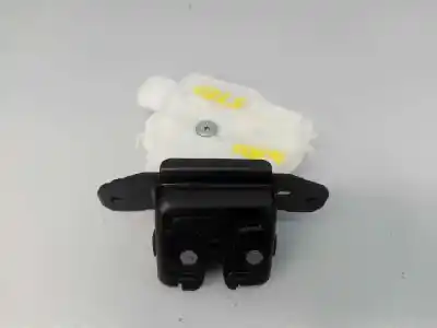 Peça sobressalente para automóvel em segunda mão fechadura do mala por toyota auris advance referências oem iam 