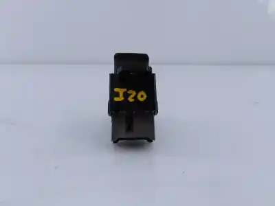 Peça sobressalente para automóvel em segunda mão botão / interruptor elevador vidro dianteiro direito por hyundai i20 trend referências oem iam   
