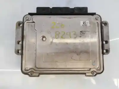 Pezzo di ricambio per auto di seconda mano Centralina Motore per PEUGEOT 206 BERLINA E-Music Riferimenti OEM IAM 0281012525 E3-B2-55-2 9661728580