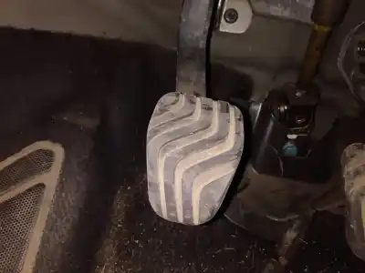 Pezzo di ricambio per auto di seconda mano Pedale Della Frizione per NISSAN QASHQAI (J11) Acenta Riferimenti OEM IAM   