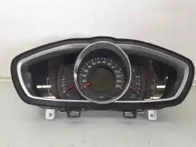 Автозапчасти б/у приборная доска за VOLVO V40 Momentum ссылки OEM IAM 36001166 E3-B5-3-1 31314481