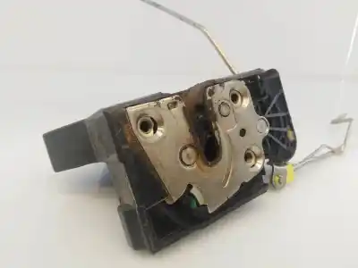 Second-hand car spare part left front door lock for dacia sandero stepway oem iam references  e1-a1-12-1 