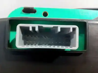 Peça sobressalente para automóvel em segunda mão quadrante por dacia sandero laureate referências oem iam p248104802r e1-a1-19-3 1836019