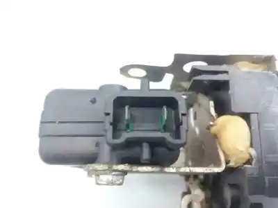 Peça sobressalente para automóvel em segunda mão fechadura da porta dianteira direita por dacia sandero laureate referências oem iam  e1-a1-4-2 
