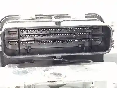 Peça sobressalente para automóvel em segunda mão abs por seat ateca (kh7) reference plus referências oem iam 5q0614517ce p3-a8-23-2 