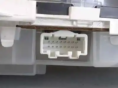 Second-hand car spare part dashboard for mazda 5 berl. (cr) 2.0 crtd active+ (105kw) oem iam references c23555430 e3-b5-3-1 ckcc30d