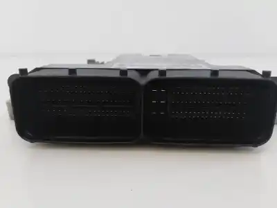 Pièce détachée automobile d'occasion calculateur moteur ecu pour land rover evoque pure références oem iam hx7312c520ffb e3-b3-15-4 0281033584
