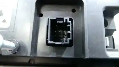 Peça sobressalente para automóvel em segunda mão quadrante por bmw mini (r56) cooper d referências oem iam 923243003 e3-a2-48-1 