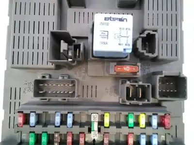 Pezzo di ricambio per auto di seconda mano scatola relè/fusibili per fiat ulysse (179) 2.2 jtd dynamic riferimenti oem iam 1400310480 e3-a4-23-4 