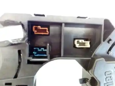 Pièce détachée automobile d'occasion commande d'essuie glace pour citroen c4 picasso sx références oem iam 96591774xt e3-b2-34-2  Pièce détachée automobile d'occasion commande d'essuie glace pour citroen c4 picasso sx références oem iam 96591774xt e3-b2-34-2