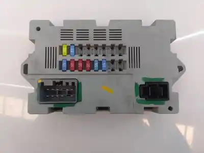 Tweedehands auto-onderdeel relais/zekeringenkastje voor land rover range rover sport hse dynamic oem iam-referenties cpla14q073aa