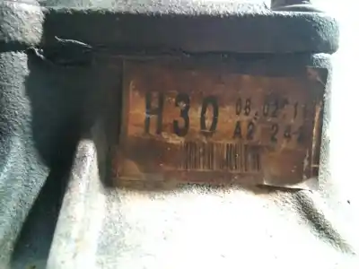 Second-hand car spare part  for toyota hilux (kun) double cab 4x4 oem iam references h30a2242  