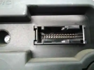 Peça sobressalente para automóvel em segunda mão quadrante por bmw serie x3 (e83) 2.0d [2.0 ltr. - 110 kw 16v diesel cat] referências oem iam 102464026 e3-a2-40-3 341437202