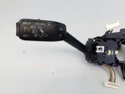 Second-hand car spare part indicator switch for seat leon (5f1) reference ecomotive oem iam references 5q0953507ac e2-a1-19-4  Second-hand car spare part indicator switch for seat leon (5f1) reference ecomotive oem iam references 5q0953507ac e2-a1-19-4