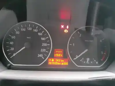 Pezzo di ricambio per auto di seconda mano pannello degli strumenti per bmw serie 1 berlina (e81/e87) 118d riferimenti oem iam 102495251 e3-a2-25-3 150141139