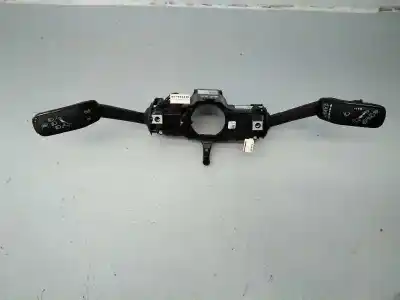 Pièce détachée automobile d'occasion Commande D'essuie Glace pour VOLKSWAGEN TIGUAN Advance BMT Références OEM IAM 5Q0953521R  5Q0953502AJ