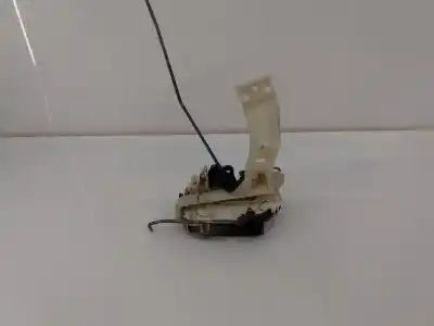 Second-hand car spare part rear right door lock for dodge caliber sxt oem iam references 04589414ag