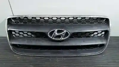 Second-hand car spare part front grille for hyundai santa fe (bm) 2.2 crdi cat oem iam references 