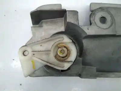 Second-hand car spare part left front door lock for opel astra g berlina 2.0 dti oem iam references 5133009 e3-a5-28-4 