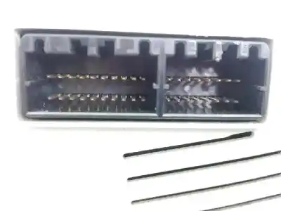 Second-hand car spare part dashboard for kia carens (un) emotion oem iam references 940031d841 e3-a3-24-3 11000977200q