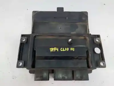 Second-hand car spare part ecu engine control for renault clio iii authentique oem iam references 8200399038 e2-a1-38-8 8200619409