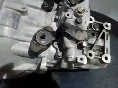 Second-hand car spare part gearbox for kia picanto 1.1 crdi ex oem iam references r62073 m1-a3-69 