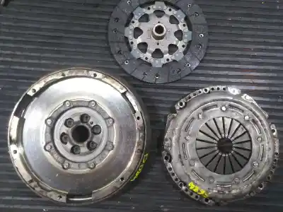 Pezzo di ricambio per auto di seconda mano kit frizione per peugeot 308 confort riferimenti oem iam 9653295680 p1-a5-1 043082000137
