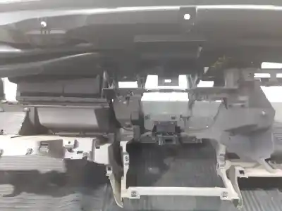 Pièce détachée automobile d'occasion tableau de bord pour fiat ducato caja cerrada 33, techo elevado (06.2006) l2h2 120 multijet références oem iam 1307402070 p2-a3-6 