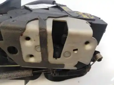 Second-hand car spare part left front door lock for ford focus lim. trend oem iam references bm5aa21812ah e2-a3-10-1 2070970