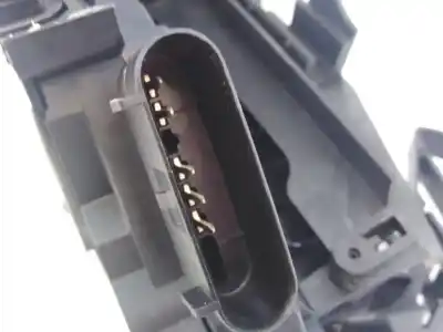 Second-hand car spare part left front door lock for ford focus lim. trend oem iam references bm5aa21812ah e2-a3-10-1 2070970