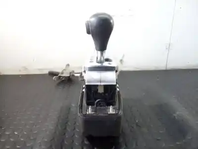 Pezzo di ricambio per auto di seconda mano leva del cambio per audi a4 avant (8e) 2.5 tdi (120kw) riferimenti oem iam 8e1713111r307 p3-a3-14 