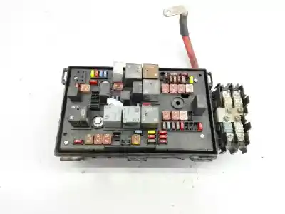 Second-hand car spare part fuse box unit for opel zafira tourer selective oem iam references 13343769 e2-b6-5-1 20957185